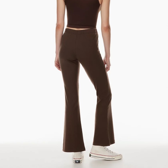 Aritzia Sunday Best Tate Flare Pant Green (2XS) - Picture 5 of 5